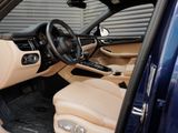 Certified 2025 Porsche Macan image 4