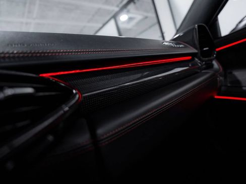 Used 2012 Ferrari 458 Spider RWD image 67