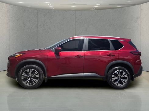 Used 2023 Nissan Rogue SV w/ SV Premium B Package FWD image 2