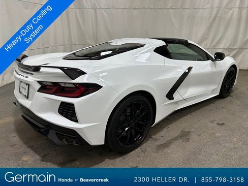 Used 2024 Chevrolet Corvette Stingray Coupe w/ Z51 Performance Package image 9