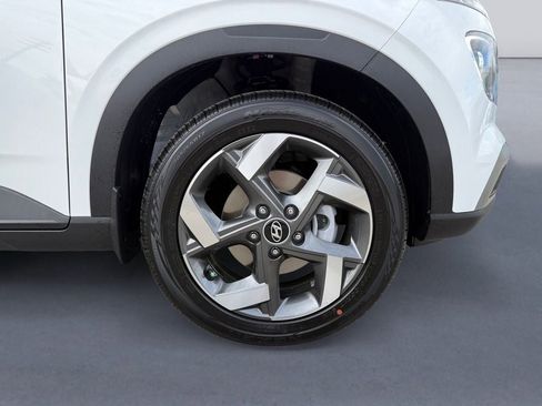 New 2026 Hyundai Venue SEL FWD image 9