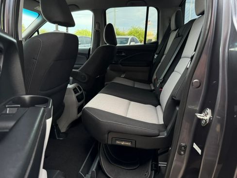 Used 2017 Honda Ridgeline RTS image 41