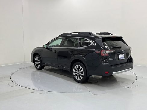 Used 2024 Subaru Outback Limited XT image 4
