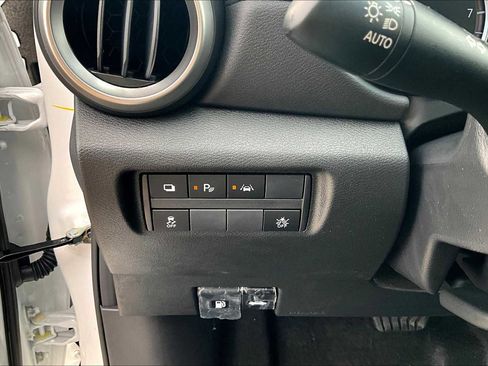 New 2025 Nissan Versa S w/ Trunk Package image 15