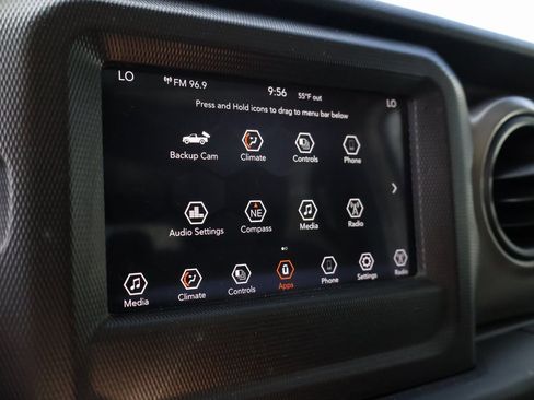 Used 2021 Jeep Gladiator Sport image 37