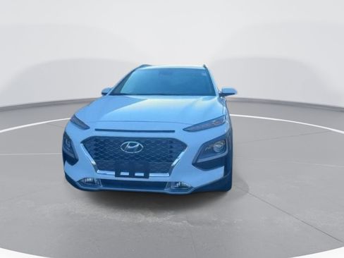 Used 2021 Hyundai Kona Limited w/ Cargo Package AWD/4WD image 2