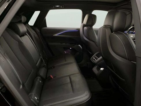 Used 2025 Cadillac Lyriq Luxury RWD image 23