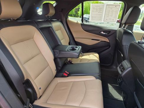 Used 2024 Chevrolet Equinox Premier AWD/4WD image 22