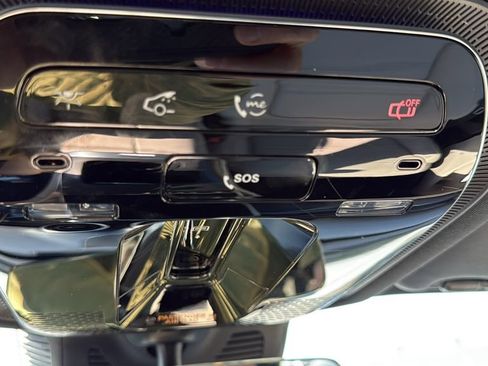 Used 2025 Mercedes-Benz GLC 300 image 34