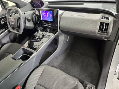 Certified 2025 Subaru Solterra AWD/4WD image 22
