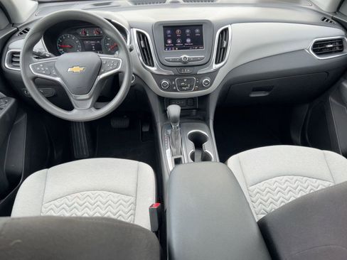 Certified 2023 Chevrolet Equinox LS w/ Driver Confidence II Package image 17
