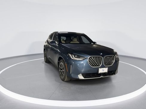 New 2026 BMW X3 xDrive30 w/ Convenience Package image 2