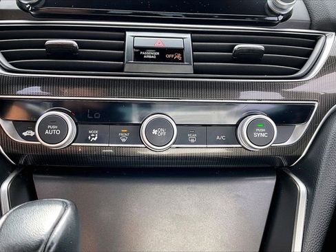Used 2022 Honda Accord Sport image 17