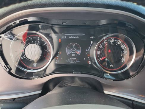 Used 2022 Dodge Challenger GT image 19