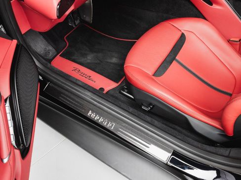 Certified 2024 Ferrari Roma Spider image 61