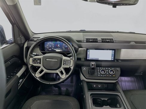 Used 2020 Land Rover Defender 110 SE image 23