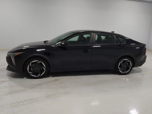 Used 2025 Kia K4 EX FWD image 2