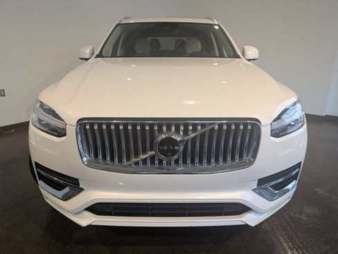 Used 2023 Volvo XC90 B6 Plus w/ Protection Package Premier image 2