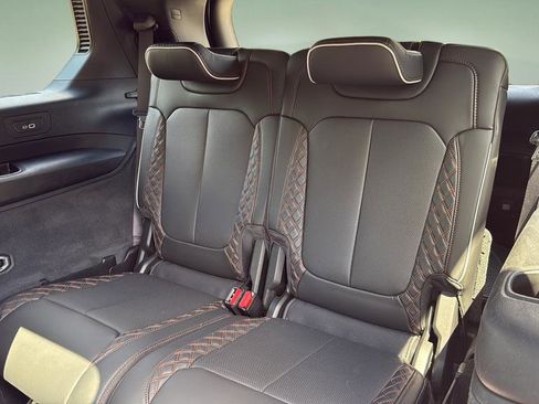 Used 2023 Jeep Grand Cherokee L Summit AWD/4WD image 20