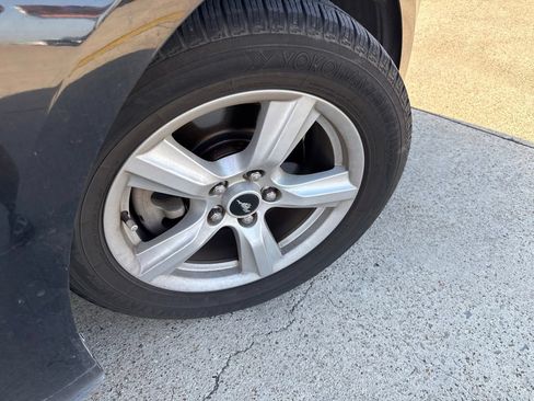Used 2015 Ford Mustang Coupe RWD image 12
