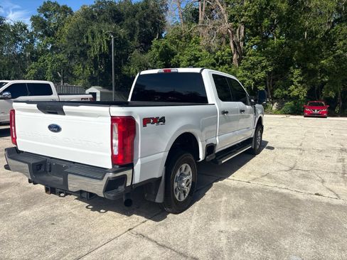 Used 2024 Ford F250 XLT w/ FX4 Off-Road Package AWD/4WD image 7
