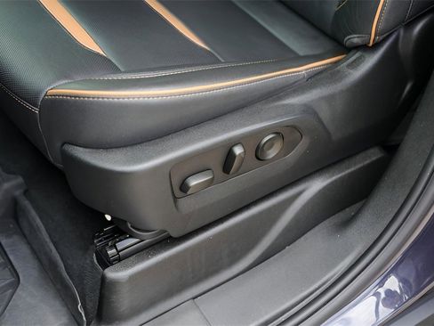 Used 2023 GMC Yukon XL AT4 w/ Technology Package image 30