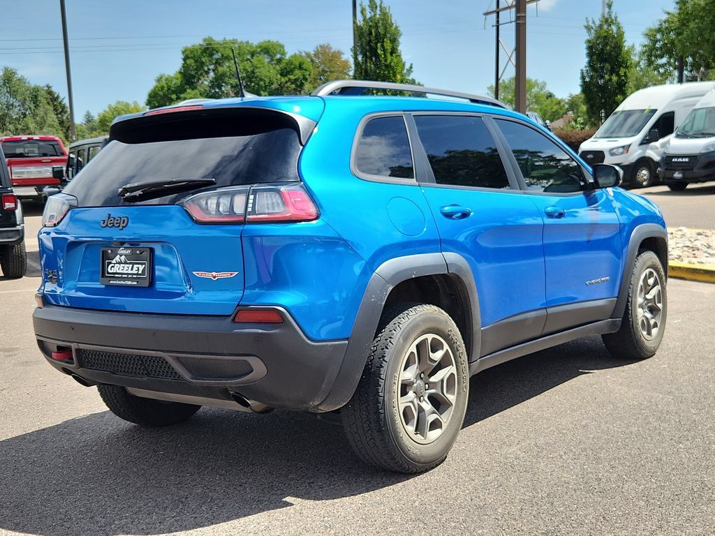 Used 2020 Jeep Cherokee Trailhawk AWD/4WD image 3