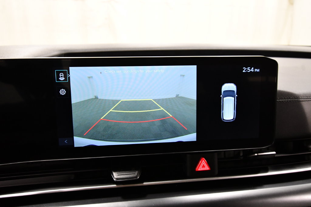 Certified 2025 Kia Carnival FWD image 24