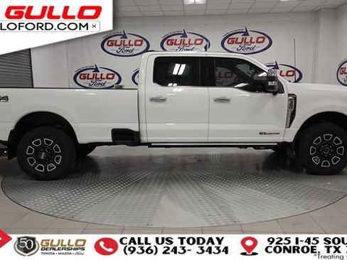 Used 2024 Ford F350 Platinum w/ FX4 Off-Road Package image 9