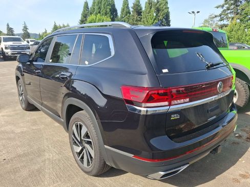 Used 2024 Volkswagen Atlas SEL AWD/4WD image 6