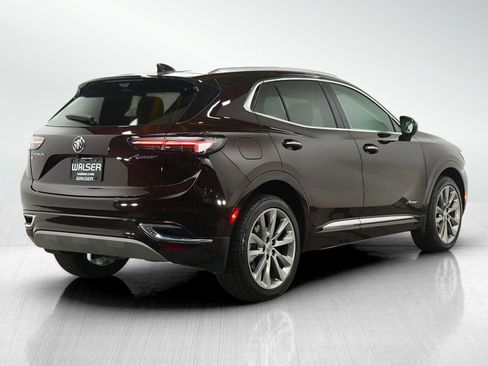 Used 2022 Buick Envision Avenir w/ Technology Package II image 5