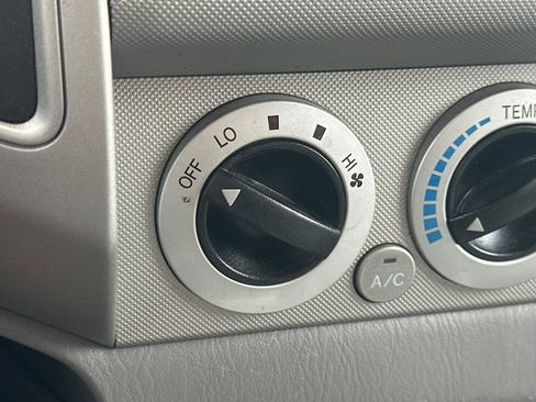 Used 2007 Toyota Tacoma PreRunner image 27