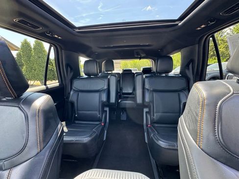 Used 2025 Ford Expedition Tremor AWD/4WD image 22