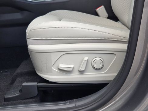 New 2026 Kia Sorento EX FWD image 22