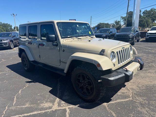 Used 2017 Jeep Wrangler Unlimited Sahara w/ Connectivity Group AWD/4WD image 1