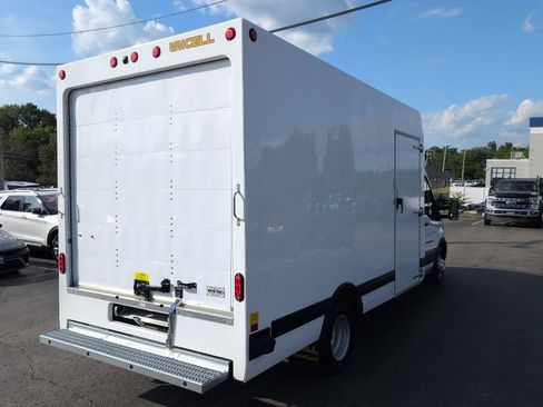 New 2026 Ford Transit 350 DRW RWD image 35