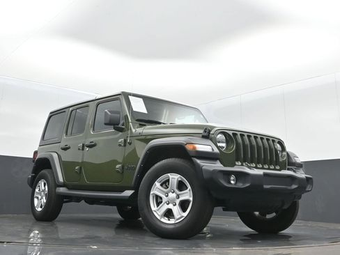 Used 2021 Jeep Wrangler Unlimited Sport AWD/4WD image 10