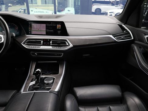 Used 2022 BMW X5 sDrive40i w/ M Sport Package image 28