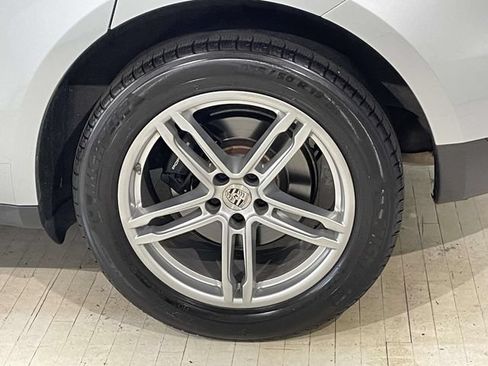 Used 2020 Porsche Macan AWD/4WD image 13