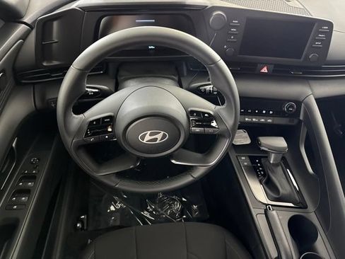 Used 2026 Hyundai Elantra Sport FWD image 24
