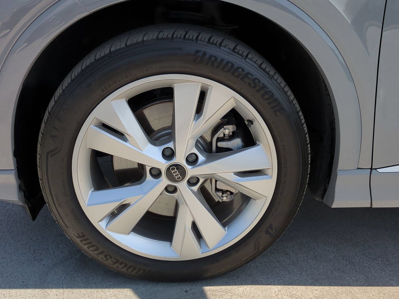 Used 2023 Audi Q4 e-tron Premium w/ Convenience Package AWD/4WD image 26