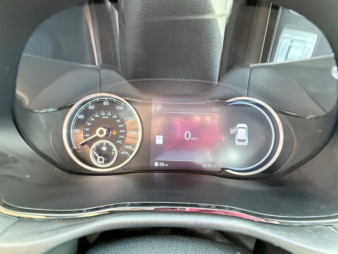 Used 2025 Genesis GV70 2.5T AWD/4WD image 15