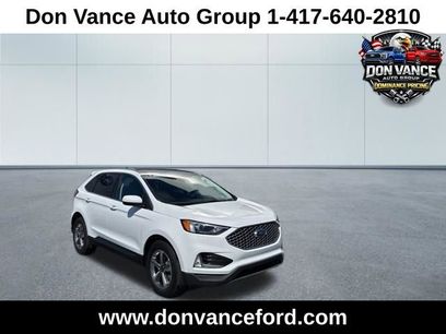 Used 2024 Ford Edge SEL w/ Convenience Package