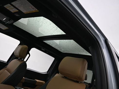 New 2026 Ford F250 Lariat w/ Black Appearance Package image 24