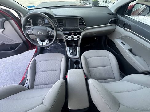 Used 2019 Hyundai Elantra SEL FWD image 12