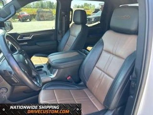 Used 2023 Chevrolet Silverado 1500 High Country image 21