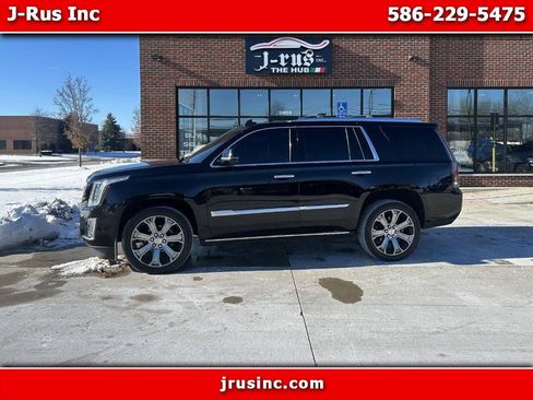 Used 2018 Cadillac Escalade Premium Luxury image 1