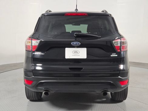 Used 2017 Ford Escape SE w/ Equipment Group 201A FWD image 7