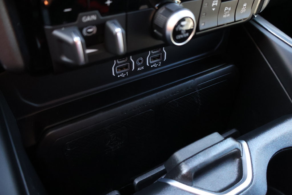 Used 2025 RAM 1500 Laramie w/ Sport Appearance Package AWD/4WD image 29