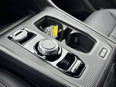 New 2026 Jeep Cherokee Limited AWD/4WD image 25